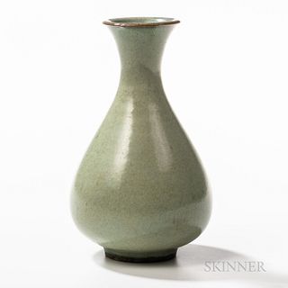 Jun-type Celadon-glazed Bottle Vase
