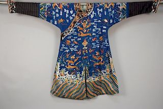 CHINESE SILK EMBROIDERED DRAGON ROBE, EARLY 20th C.