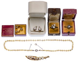 14k White and Yellow Gold and Pearl Jewelry Assortment