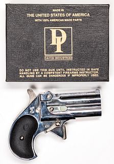 Davis Industries D38 Deringer double barrel pistol