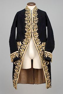 GENTS EMBROIDERED WOOL COAT, MID 18th C.