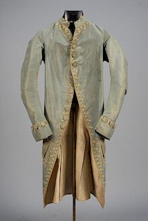 GENTS EMBROIDERED SILK SUMMER COAT, 18th C.