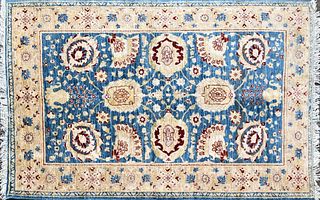 Safavieh Hand Knotted Wool Carpet