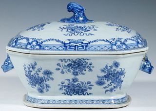 ANTIQUE PORCELAIN CHINESE EXPORT TUREEN