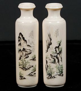 PR OF EARLY 20TH C. JAPANESE MINIATURE IVORY VASES WITH ENGRAVED DECORATION