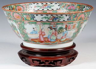 CHINESE ROSE MEDALLION BOWL ON STAND