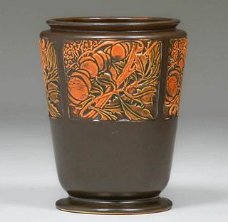 Roseville Vintage Rosecraft Vase c1920s