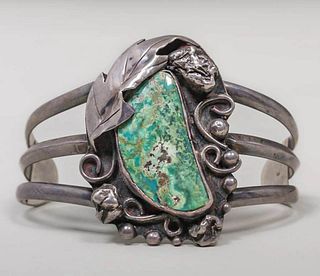 Vintage Navajo Sterling Silver & Green Turquoise Cuff