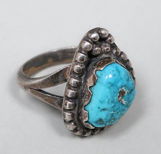 Vintage Navajo Sterling Silver & Turquoise Ring