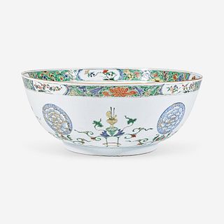 A Chinese export famille verte-decorated porcelain punch bowl Kangxi period