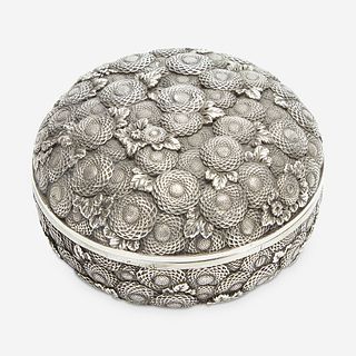 A finely-executed Japanese silver incense box and cover