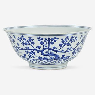 A Chinese blue and white porcelain large bowl Ming Dynasty, Jiajing six-character mark and of the period