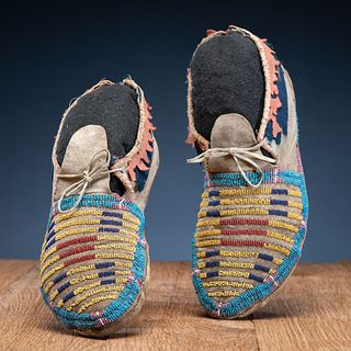 Northern Plains Beaded Soft-Soled Moccasins