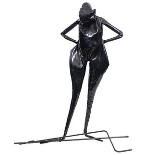 William King 'Standing Woman' Vinyl Figure