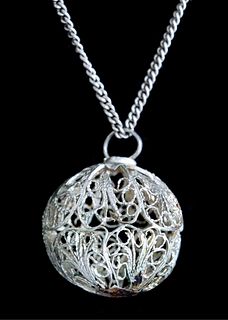 Vintage Sterling Silver Filigree Ball Necklace