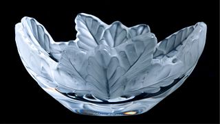 Lalique Crystal Compiegne Frosted Oak Leaf Bowl