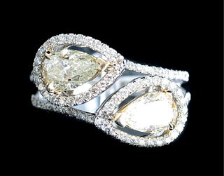 14k White & Yellow Gold Pear Shaped Diamond Ring