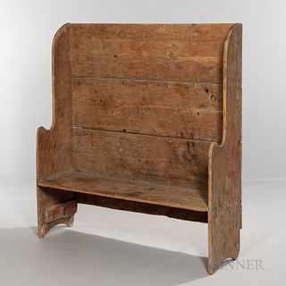 Small Pine Settle