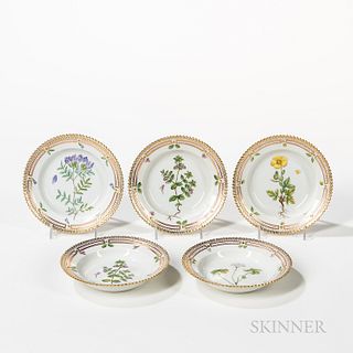 Sixteen Royal Copenhagen Flora Danica Rimmed Bowls