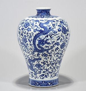 Chinese Blue and White Porcelain Vase