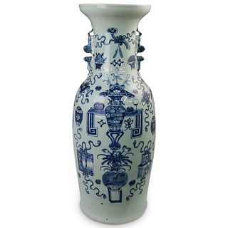 Large Chinese Porcelain Blue and White Vase