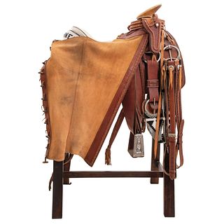HALF GALA CHARRO SADDLE MEXICO, 20TH CENTURY Saddle with chap skirt