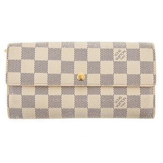 A Louis Vuitton Sarah 10 Wallet