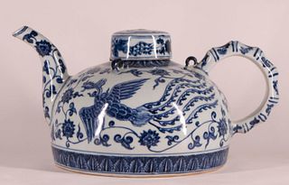 Chinese Blue and White Porcelain Covered Teapot