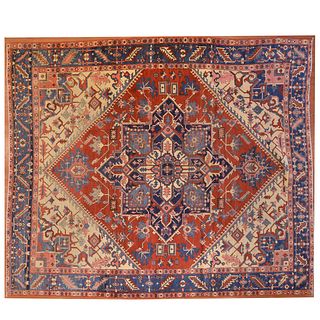 Antique Serapi Carpet, Persia, 9.6 x 11.1