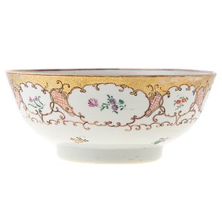 Chinese Export Footed Bowl