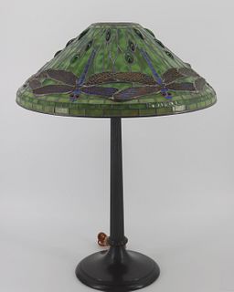 Vintage Tiffany Style Dragonfly Table Lamp.
