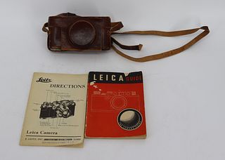 Leica Camera In Case Serial # 318117