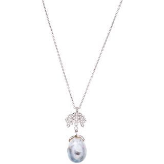 CHOKER AND PENDANT WITH BAROQUE PEARL AND DIAMONDS IN 18K WHITE GOLD 1 baroque pearl: 15.8 x 21.5 mm and 72 diamonds