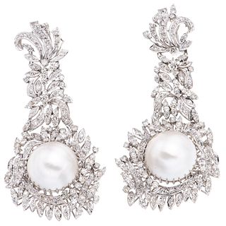 PAIR OF EARRINGS WITH HALF PEARLS AND DIAMONDS IN PALLADIUM SILVER with 2 white half pearls 18.1 mm and 270 8x8 cut diamonds ~5.50 ct