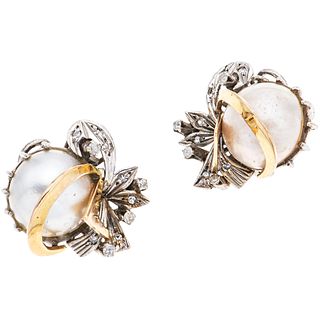 PAIR OF EARRINGS WITH HALF PEARLS AND DIAMONDS IN PALLADIUM SILVER AND 10K YELLOW GOLD with 2 half pearls and 2 diamonds