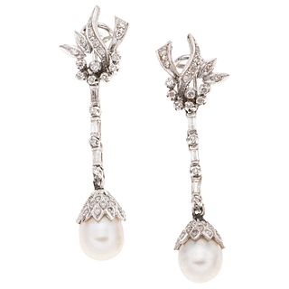 PAIR OF EARRINGS WITH CULTURED PEARLS AND DIAMONDS IN PALLADIUM SILVER with 2 grey colored pearls, 6 diamonds and 102 diamonds, different cuts