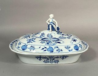 Meissen Blue Onion Pattern Porcelain Tureen