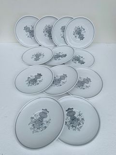 12 Saucer Pates by Spode Copeland China MING Collection
