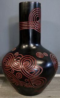 Large Lacquered Vase.