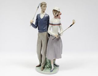 LLADRO PORCELAIN GROUP OF TWO GOLFERS