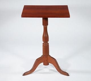 18TH C. QUEEN ANNE CANDLESTAND IN CHERRY