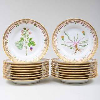 Set of Eighteen Royal Copenhagen Porcelain 'Flora Danica' Dinner Plates