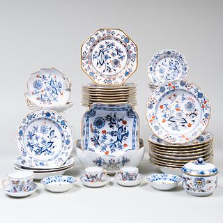Meissen Porcelain Part Service in the 'Blue Onion Rich' Pattern