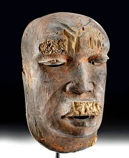 Mid 20th C. Tanzanian Makonde Wood Mask