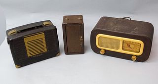 Lot of 3 Vintage Radios