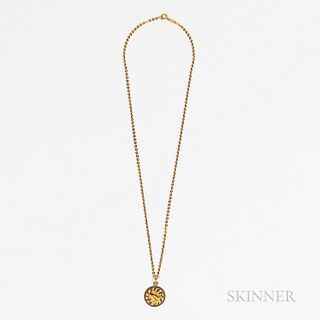 18kt Gold Pendant and Chain