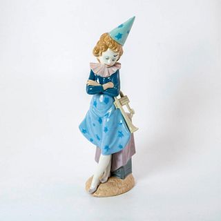 Clown with Trumpet 1005060 - Lladro Porcelain Figurine