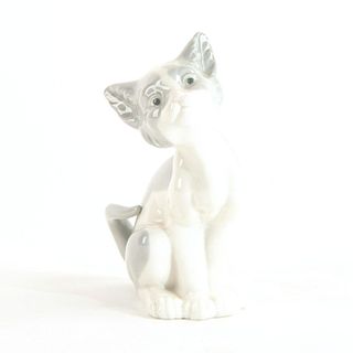 Cat 1005113 - Lladro Porcelain Figure