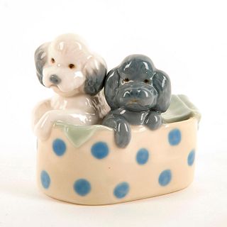 Puppies in the Laundry Basket - Nao Porcelain Figure by Lladro