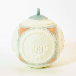 Christmas Ball 1990 1015730 - Lladro Porcelain Ornament